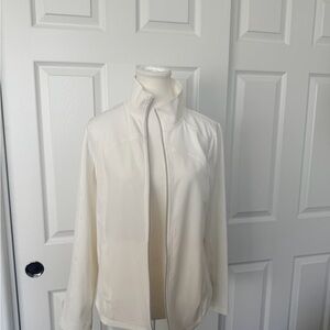 NWOT Chicos Zenergy Track Jacket - Sz 0